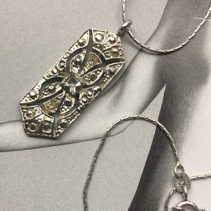 Pristine Lovely Vintage Pendant with Silver Chain